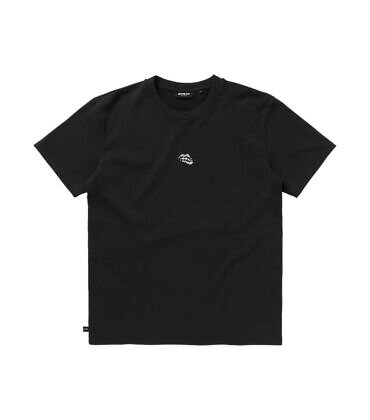 Mystic The Lips Tee