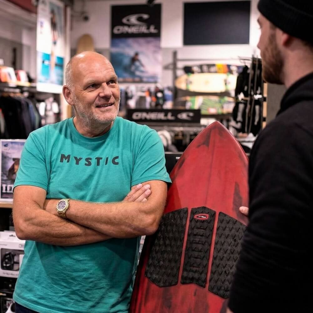 surf-shop-photo-7